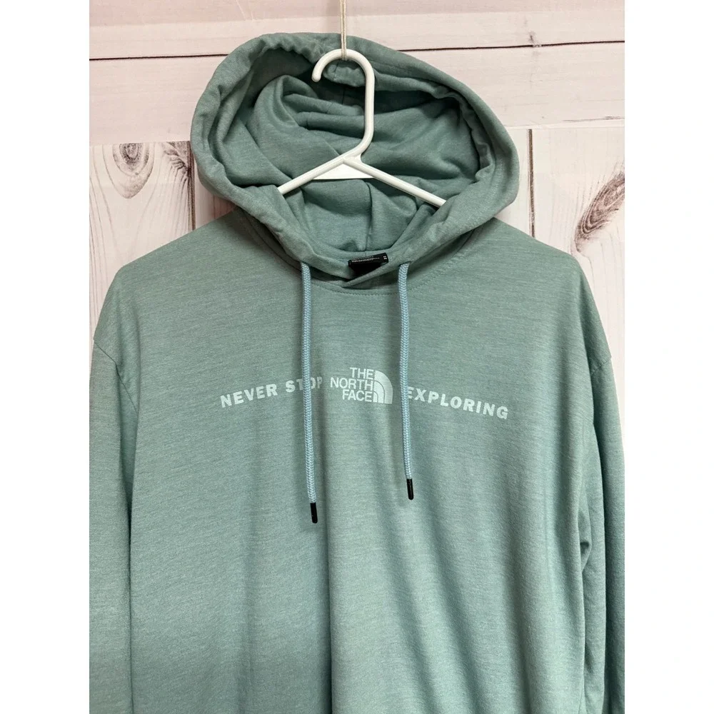 The North Face Men's Logo Hoodie T-Shirt Medium Green Lightweight EUC